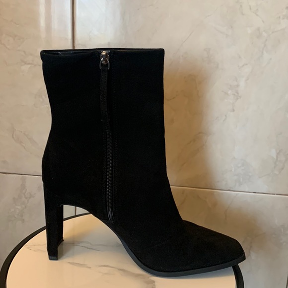 Worthington Boots - Picture 2 of 12